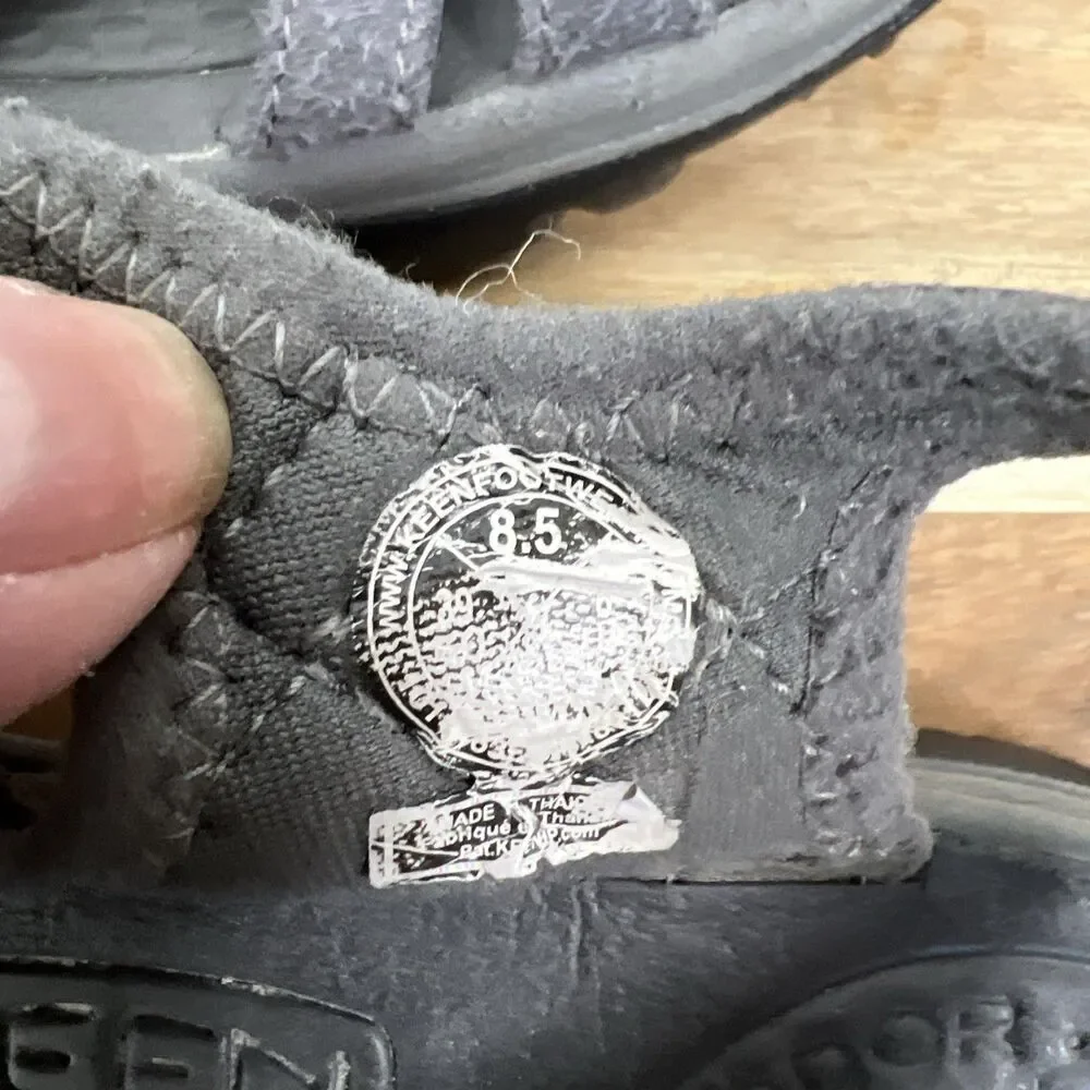 Keen rose sandals